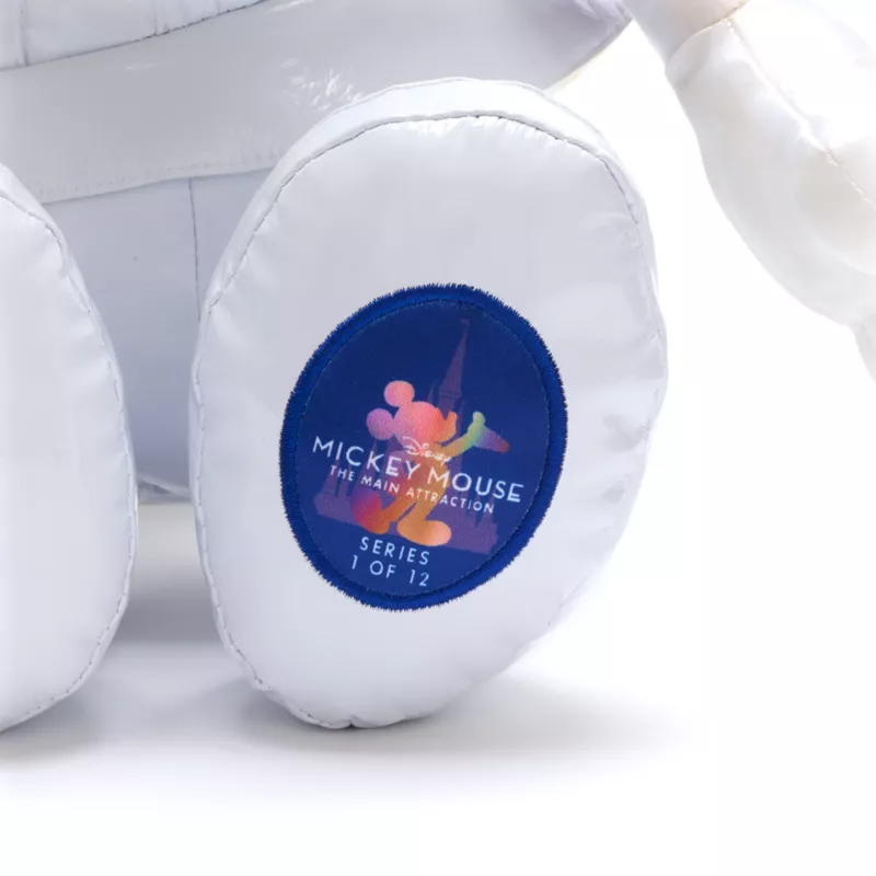 Mickey Mouse: The Main Attraction Plush, Series 1 Of 12 - Image 4