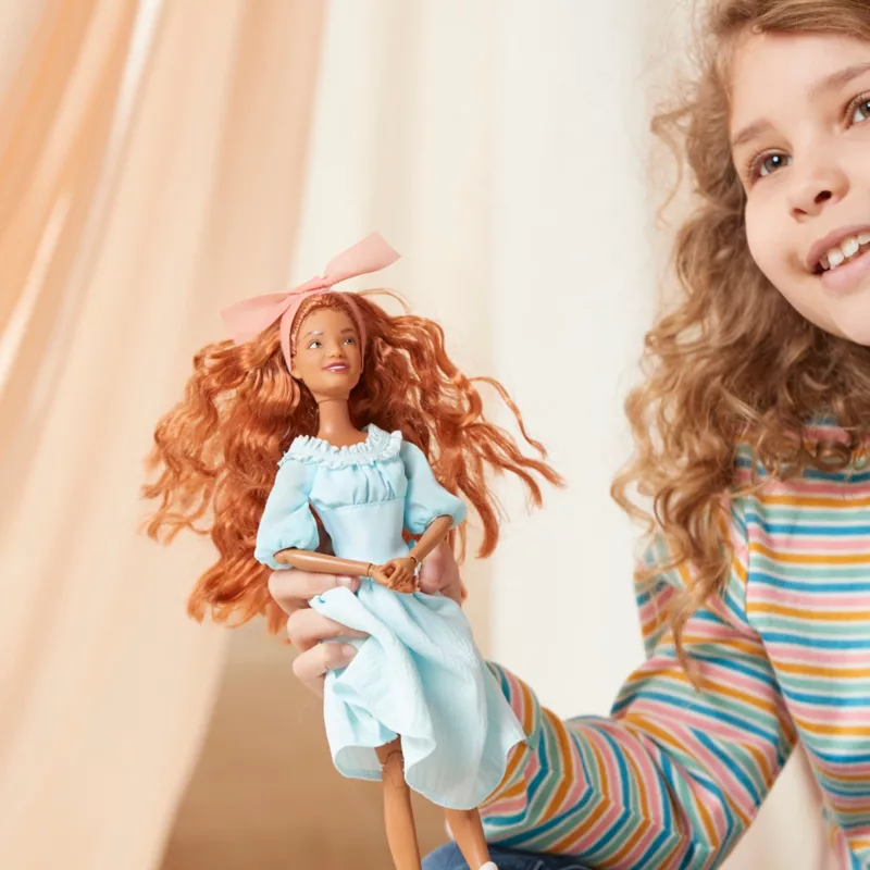 Disney Store Ariel Singing Doll, The Little Mermaid Live Action Film - Image 4