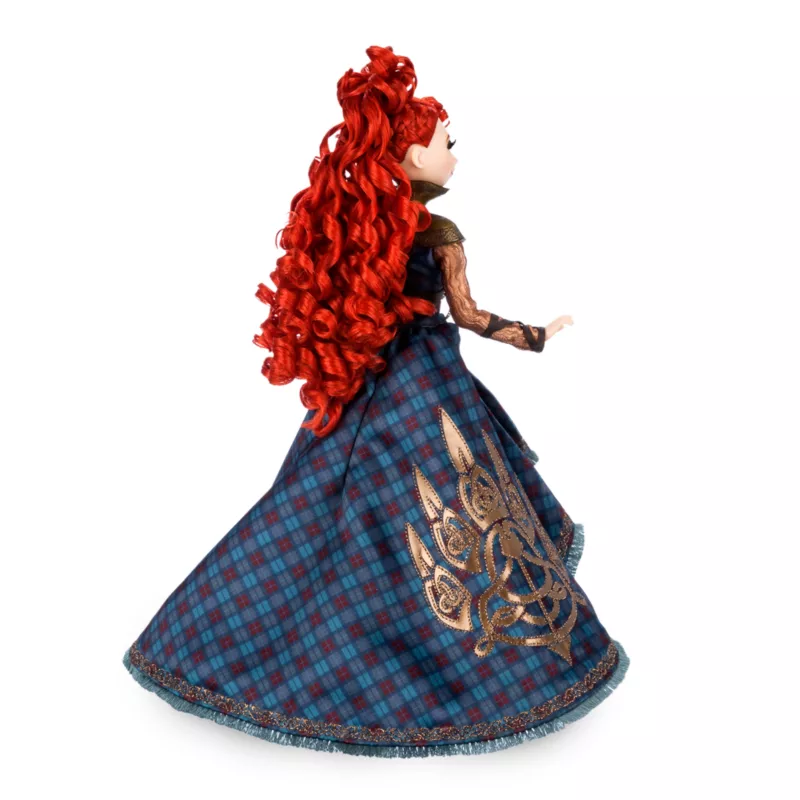 Merida Disney Designer Collection Limited Edition Doll 4 Merida Disney Designer Collection Limited Edition Doll - Image 2