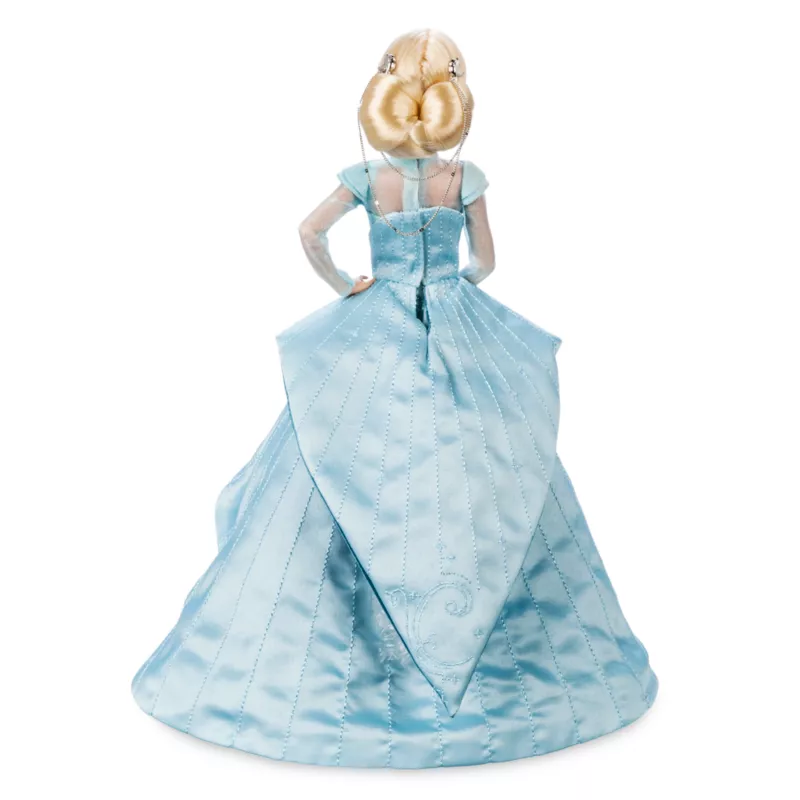 Cinderella Ultimate Princess Celebration Limited Edition Doll - Image 3