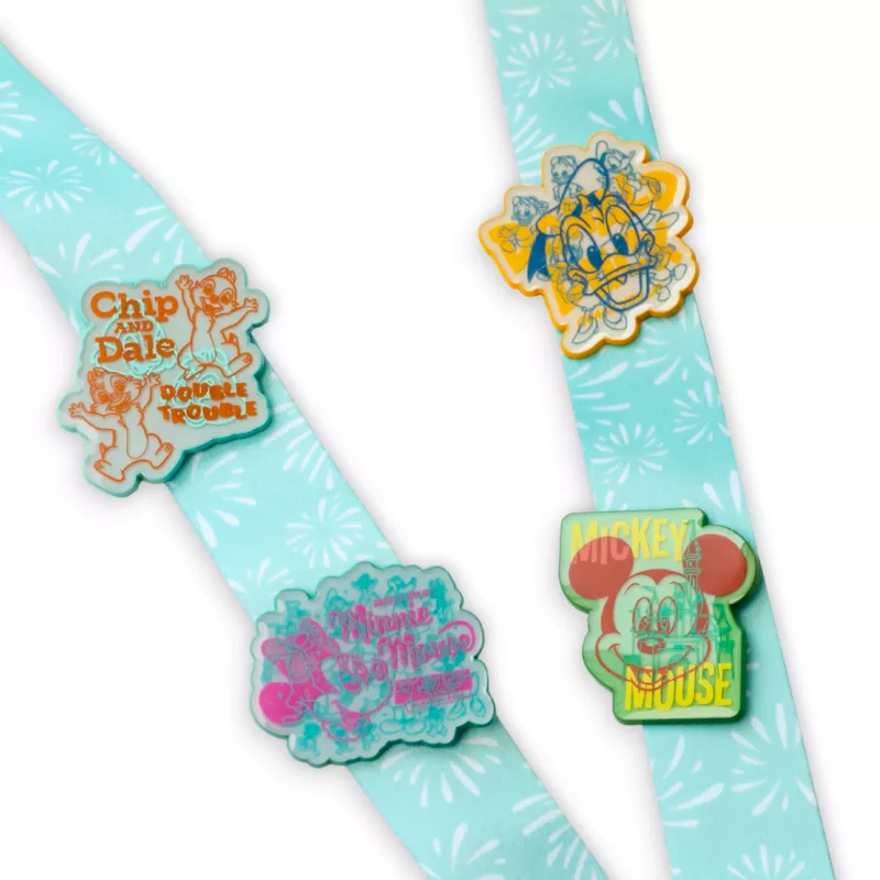 Mickey Mouse And Friends Pin Starter Set - Image 2